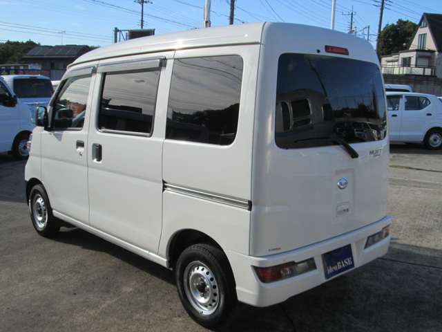 こちらのお車は修復歴がありますが、当社にて走行テスト済で問題がないと判断した車輌です。当店では重度の修復車は取扱いしておりません。ご安心ください。