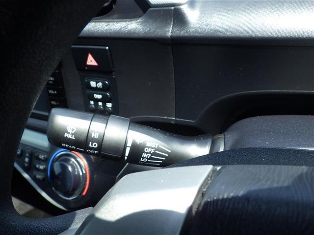 【運転席操作部】快適なドライブを楽しむための機能が装備されています！運転席から触れるので、使いやすいです！除菌プランいれていただくと、さらに清潔で安心していただけます！