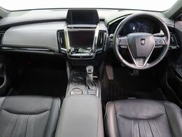 グループ総在庫数約30，000台！！全国の系列店からメーカー・車種問わずご紹介出来るので、あなたにピッタリのお車が見つかるはずです♪まずはお問い合わせ下さい☆