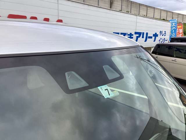 衝突被害軽減ブレーキシステムは、デュアルカメラブレーキサポートを搭載☆右左折時の歩行者や自転車、右折時の自動二輪車も検知します。