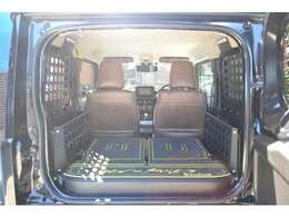 グーニーズワンの自信作！オリジナルデザインのラゲッジマット！材質のこだわっています