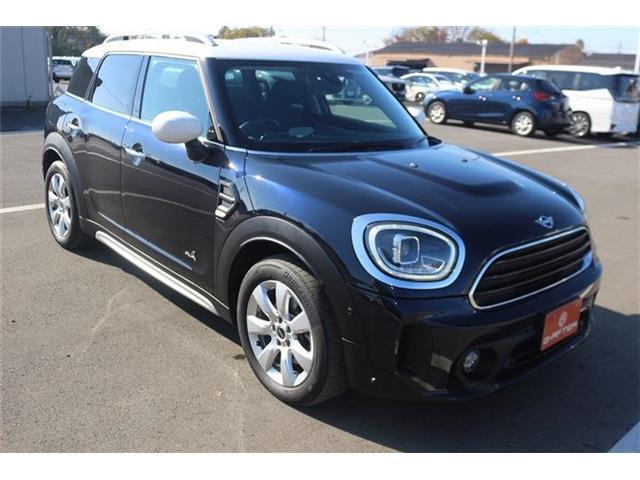 こだわりがあってなかなか気に入ったお車がないそこのお客様！全国のオークションからピッタリの1台を探すことが可能です。ぜひ一度お問い合わせください。