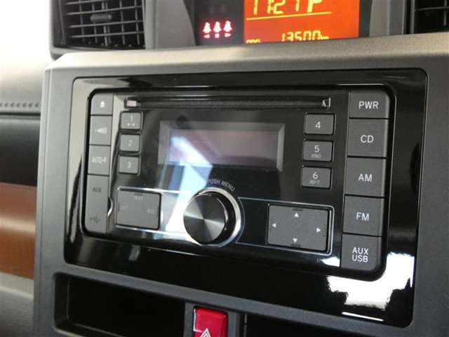 純正CDオーディオです。