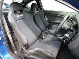 ●ご納車の前に車検整備を実施いたします。車検整備代は当社の負担です。次の車検はご納車から2年後となります。長い車検は嬉しいですね！