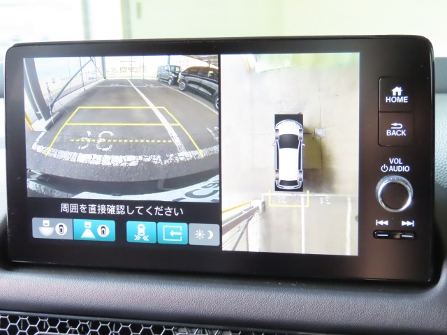 ガイドライン付バックカメラで、バックの安心感がとても増しますね！