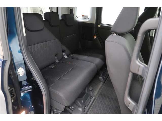 」「使ってバック・・カードのポイントで月々の負担を軽減」。車種・年式によっては、対象外の車もあります。