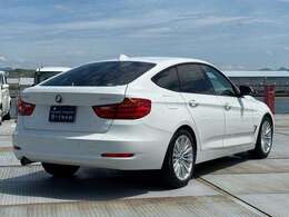 遠方からのご購入も多くいただいております！まずはメールかお電話で車両状態などのお問合せをお待ちしております。TEL　082-241-1190