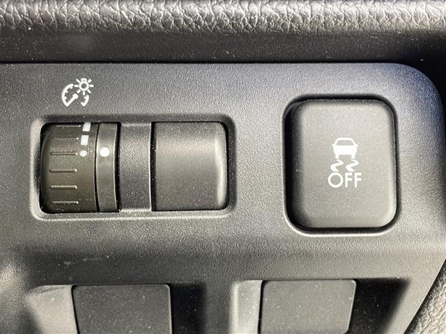 ◆【運転席操作部】快適なドライブを楽しむための機能が装備されています！運転席から触れるので、使いやすいです！除菌プランいれていただくと、さらに清潔で安心していただけます！