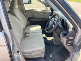 「この車の写真をもっと見たい」「状態が気になる」「この装備はついている？」どんな小さな疑問でもお気軽にお問い合わせください！