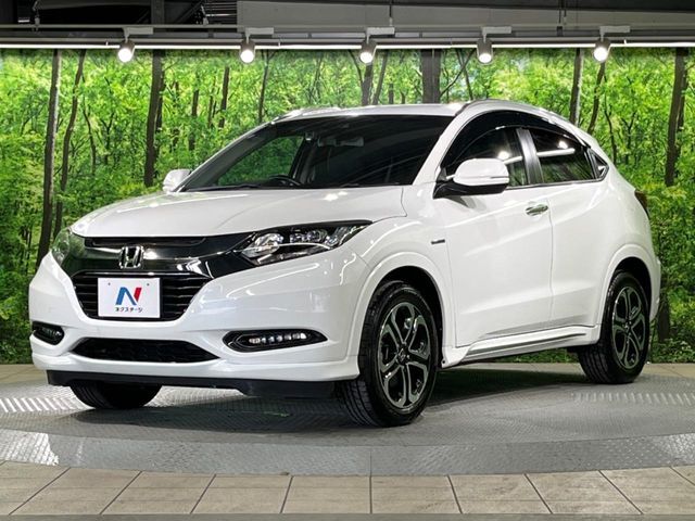 大好評のボディコーティング「弾スプラッシュコート」もご納車までに施工可能。通常のガラスコートと異なる、耐久年数6年の無機質ガラスコーティングが、ボディをキレイな状態に保ってくれます。