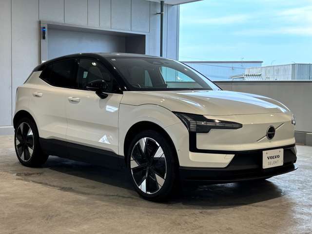ご覧いただき誠にありがとうございます。ご不明点はお気軽にボルボ認定中古車スタッフにお問い合わせください。