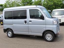 納車前にはプロのメカニックが点検、整備を行いますので安心してお乗り頂けます！！