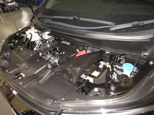 内装、外装、エンジンルームの隅ずみまでクリーニングを実施してお渡しします！　プロが仕上げをしましたからピッカピカですよ～！点検整備もきっちり実施いたします。