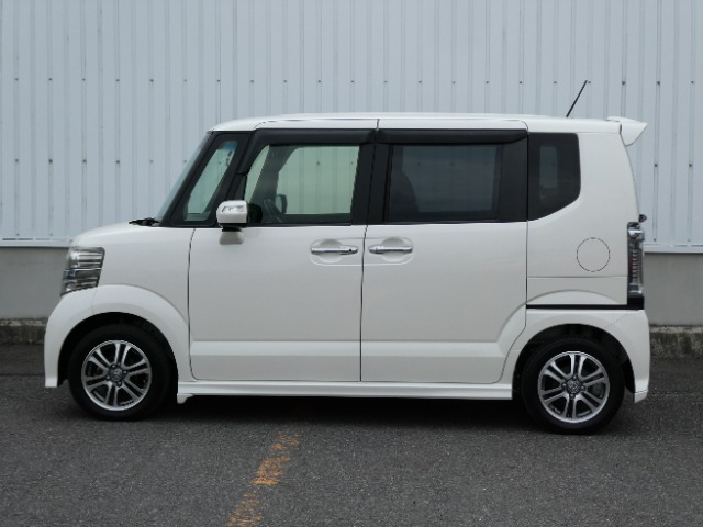 安心のU-SELECTクオリティで毎日をスタイリッシュに楽しむお車を一緒にお探しします！！