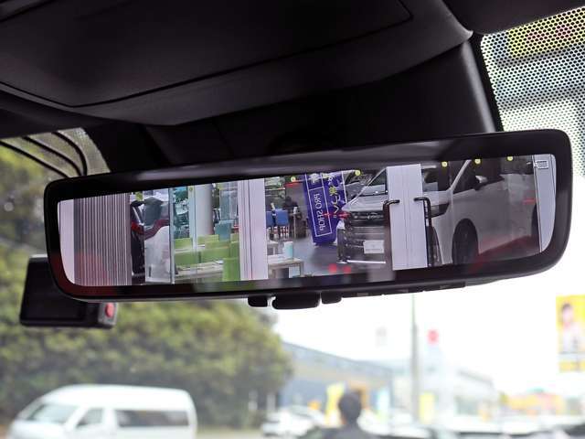 カーセブンだからできるお得なダイレクト販売の仕組み！お客様により多くの「おトク」を還元します！