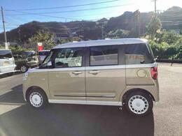 左側面からの写真です♪