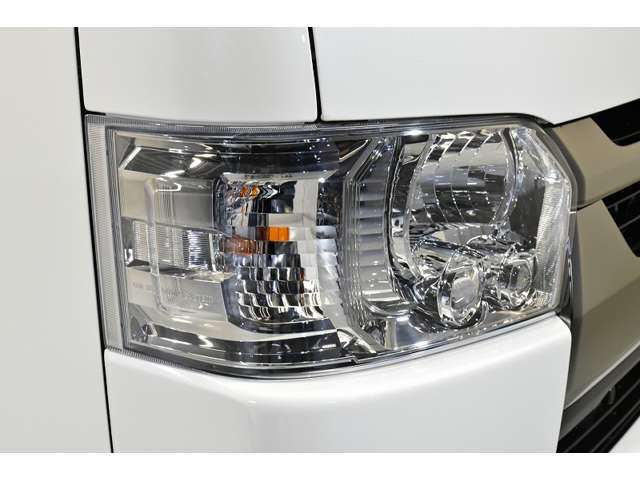 ■LEDヘッドランプ(クリアスモーク加飾)　★即納台数多数取り揃え！気に入っていただけるお車ご提案します☆ご来店お待ちしております。シーアールエス大阪06-6852-9000