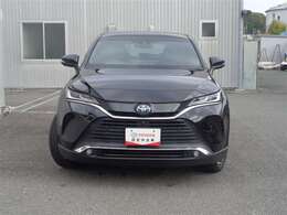 トヨタ認定中古車の3つの安心付きです。1.まるごとクリーニング済み2.車両検査証明書3.ロングラン保証