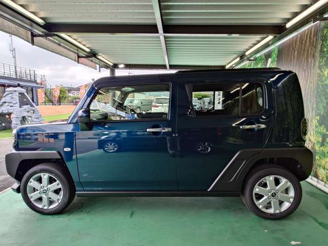 ■充実のアフターサービス■　車の販売はもちろん、自社整備工場・自社鈑金工場・オイル交換＆点検専門店舗を完備しておりますので納車後もお客様のカーライフをトータルでサポートいたします。