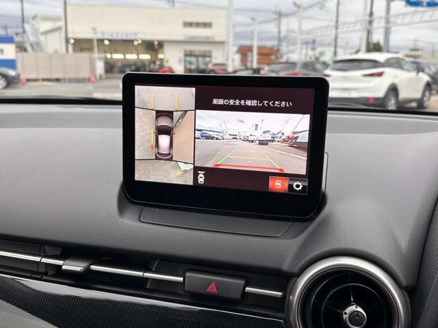 360度カメラ装備です☆狭い場所での運転をサポートします♪