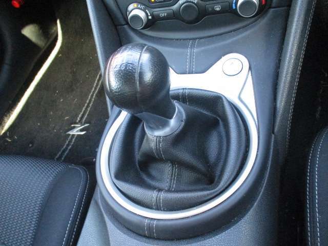 この車が少しでも気になるあなた、そうアナタです。こちらの画像は日本全国の方が見てますよ。免許取立ての方でも、車のことがよくわからない方でも親切丁寧にご説明させていただきます。お問い合わせお待ちしてます