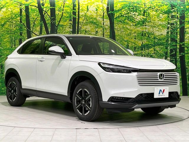 大好評のボディコーティング「弾スプラッシュコート」もご納車までに施工可能。通常のガラスコートと異なる、耐久年数6年の無機質ガラスコーティングが、ボディをキレイな状態に保ってくれます。