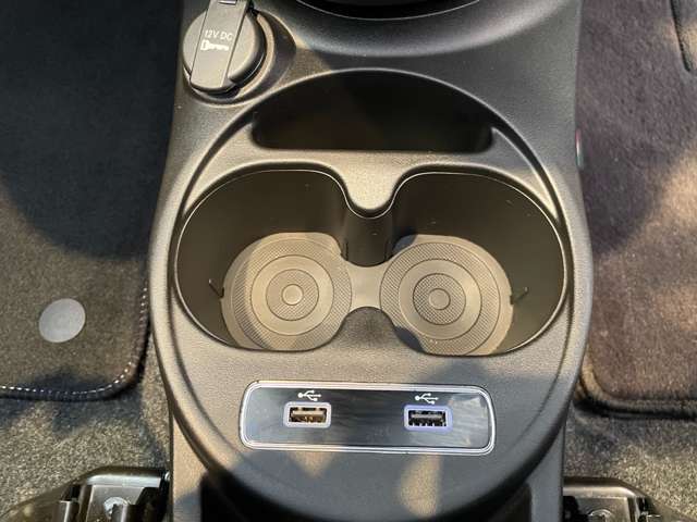 納車時はできるだけ綺麗にしてからお渡しいたします。気になる所がございましたらお申し付けください。
