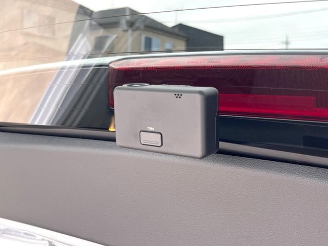 【ディーラーオプション：リアドライブレコーダー】