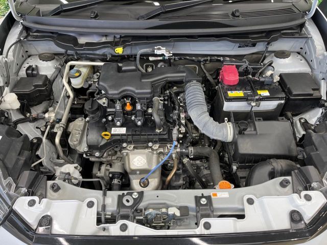 親切・丁寧な専門メカニックスタッフが応対！・車検・点検整備・事故等の修理などアフターサービスも安心。お車のカスタマイズもネクステージのサービススタッフまでご相談ください！