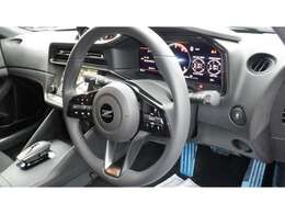 先進運転支援技術BOSEサウンド　9インチコネクトナビ　フルセグTV　Bluetooth対応　バックカメラ　本革スエード調　ファブリックコンビパワーシート＆シートヒーター　純正レイズ製19インチアルミ