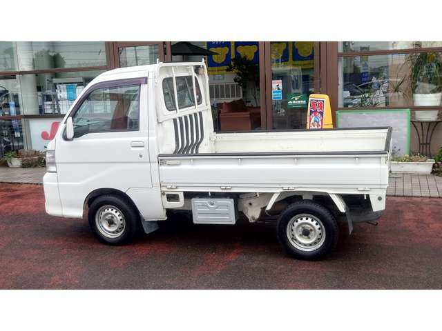 東北自動車道・加須ICから行田方面へ車で10分！イオンモール羽生店からお車で1分のところにございます！