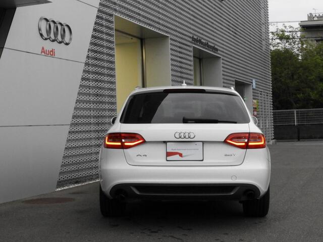 アウディにはコンパクトカーからスーパースポーツまで、さまざまなモデルが用意されています。