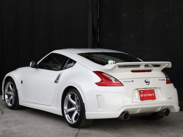 純正マフラー装着になります。