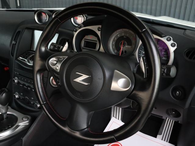 純正ステアリング