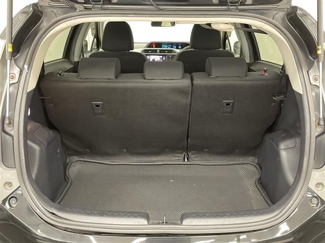 ご成約頂いたお車は全車保証付で納車後も安心！有料オプションで長期保証をお選びいただくことも可能です。