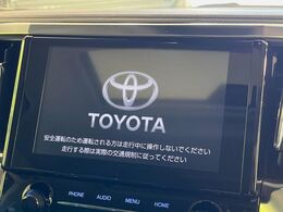 【新型ディスプレイオーディオ】お持ちのスマートフォンと連携して、ナビやbluetoothでの音楽再生が可能です♪別途ナビ機能の取付けも可能です♪