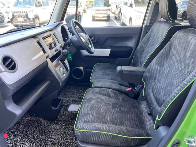【買わなくてもOK！お気軽にお問い合わせください☆】中古車は一物一価、毎日のように在庫の入れ替わりがあります。気になる車は取り敢えずお問い合わせしてみてください♪