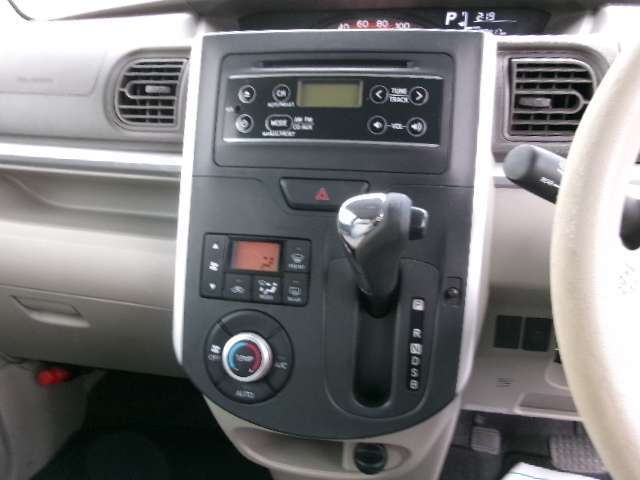 オートエアコンで快適