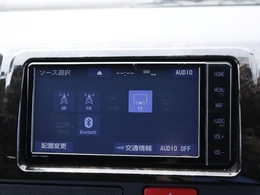 純正7インチナビが付いております。 Bluetooth対応です。