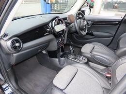 どんなお車でも積極的に査定を致しております！是非一度、ご来店下さいませ！