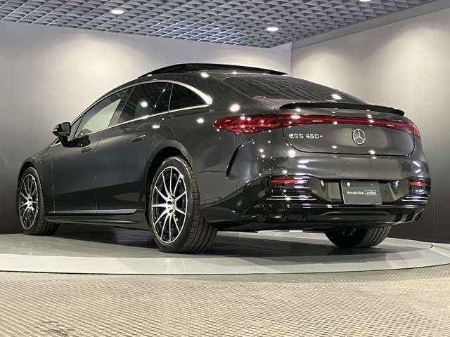 「認定中古車」は納車前整備がポイントです。メルセデス・ベンツの定める厳しい基準をクリアしたお車のみご案内させて頂きます。納車前整備はメーカー規定に基づき自社工場で入念に行なわれます。