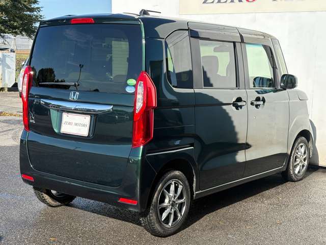 【250台展示台数】各メーカーでの見比べ・同車種での見比べなどなど見比べながら車を選んでみませんか？当店なら可能です！ぜひ見て比べて納得の一台を探します！お車探しの際はお気軽にご相談ください！！