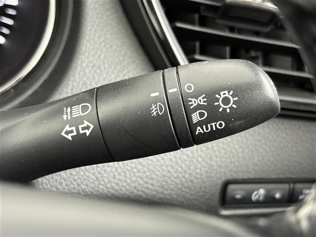 【運転席操作部】快適なドライブを楽しむための機能が装備されています！運転席から触れるので、使いやすいです！除菌プランいれていただくと、さらに清潔で安心していただけます！