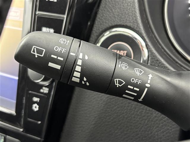 【運転席操作部】快適なドライブを楽しむための機能が装備されています！運転席から触れるので、使いやすいです！除菌プランいれていただくと、さらに清潔で安心していただけます！