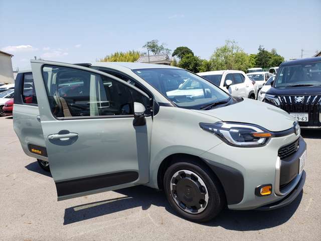 走行が少ないお車を多数用意しております。事故歴等のあるお車はもちろん取り扱っておりませんので、安心してお買い求め頂けます♪