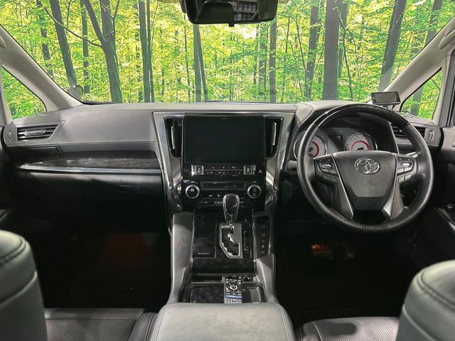 グループ総在庫数約30，000台！！全国の系列店からメーカー・車種問わずご紹介出来るので、あなたにピッタリのお車が見つかるはずです♪まずはお問い合わせ下さい☆