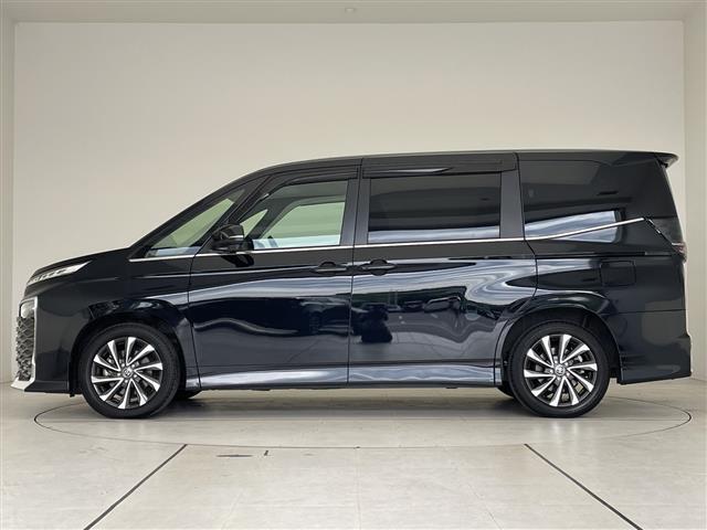 【左】『外装；左側』の画像になります。写真の内容に関してご不明点、ご質問等がございましたらお気軽にガリバー店舗までお問い合わせください。