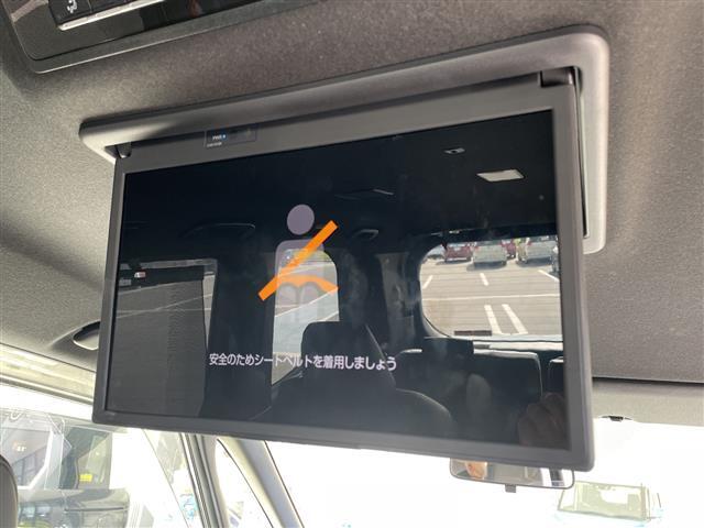 【後部座席操作部】『後部座席周辺の装備』の画像になります。写真の内容に関してご不明点、ご質問等がございましたらお気軽にガリバー店舗までお問い合わせください。