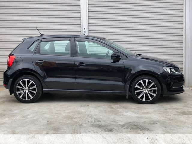 フォルクスワーゲン ポロ TSI コンフォートライン 2016年 5.2万キロ