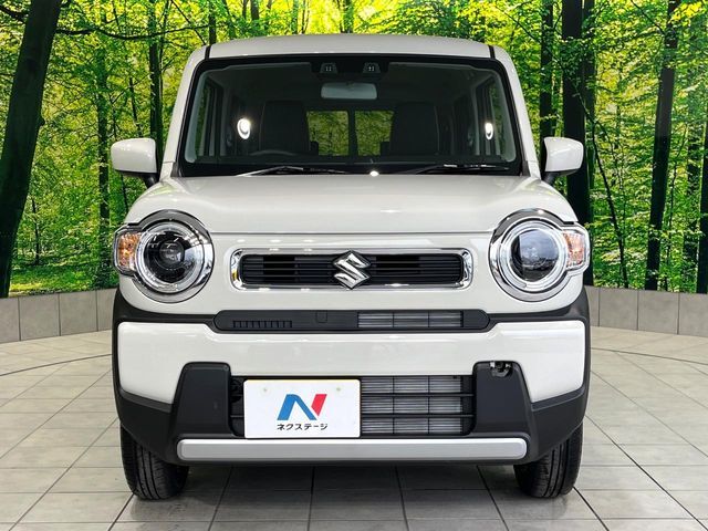 弊社では、全車『修復歴なし』のお車のみ取り扱っております。専任バイヤーによる厳選した仕入れの後、入庫後の車両チェックを行い、ネクステージが認定した高品質な中古車をご提供しております。